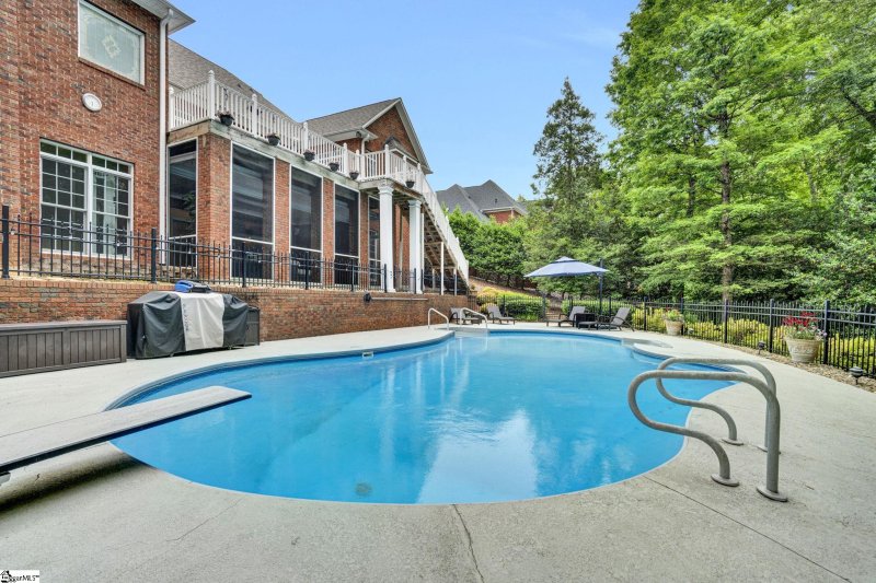 Property image 4 of 881 Inverness Circle in Carolina Country Club, Spartanburg, SC 29306
