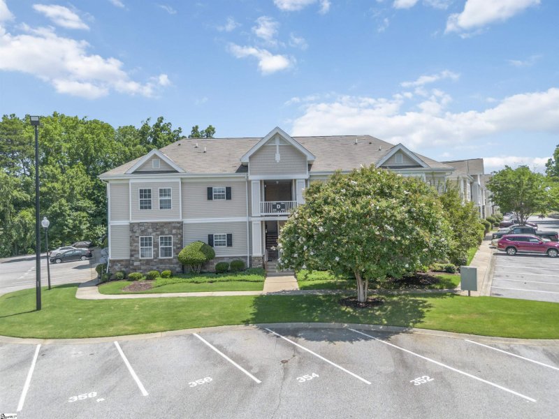 Property image 2 of 356 Easterlin Way in Woodruff Crossing, The Townes at, Greenville, SC 29607