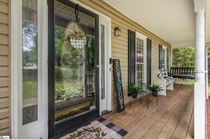 Property image 4 at 108 Ascot Court, Easley, SC 29642