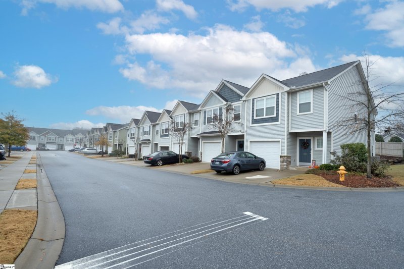 Property image 3 at 202 Button Willow Street, Taylors, SC 29687