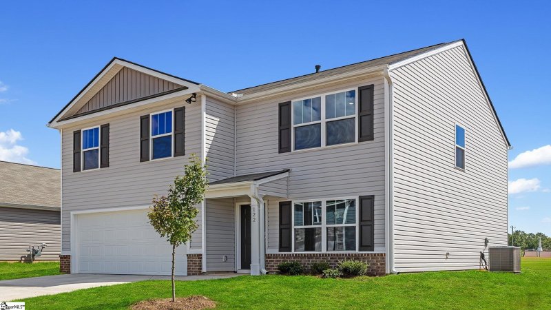 Property image 2 at 122 Elgin Drive, Laurens, SC 29360
