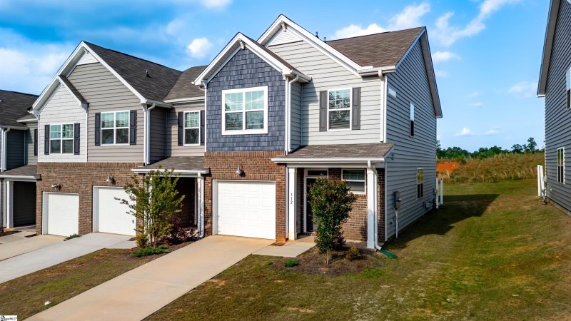 Property image 2 of 312 E Compass Way in North View, Easley, SC 29640