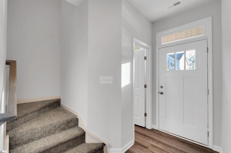 Property image 4 of 312 E Compass Way in North View, Easley, SC 29640