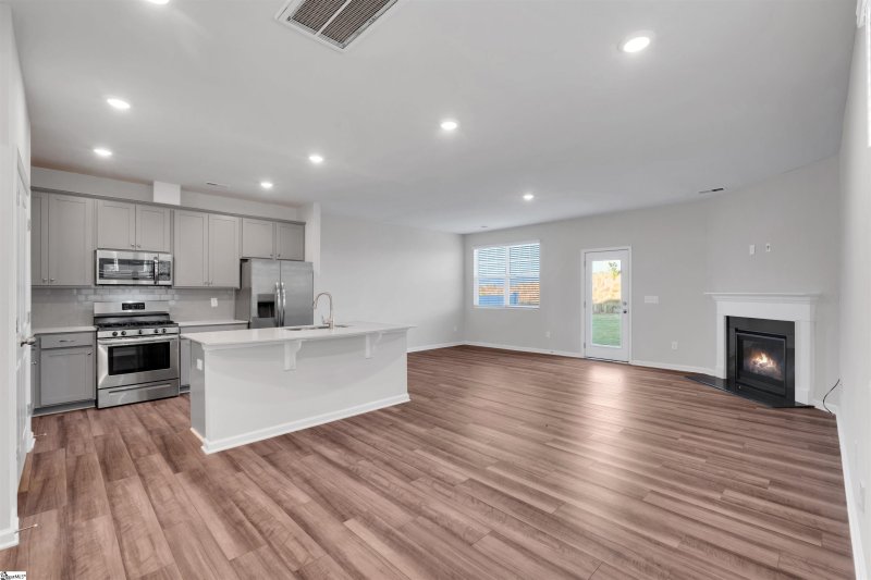 Property image 5 of 312 E Compass Way in North View, Easley, SC 29640