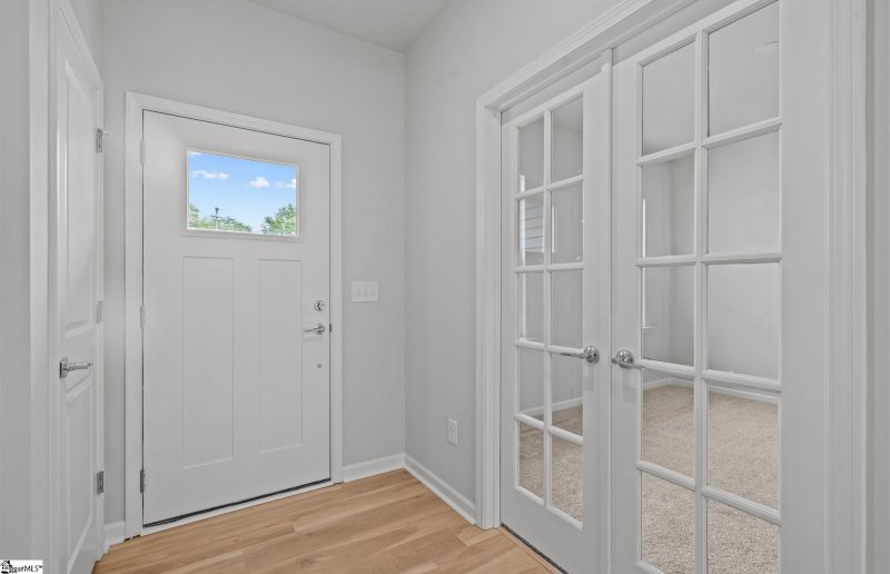 Property image 4 of 301 Indigo Circle in Indigo Park, Easley, SC 29642