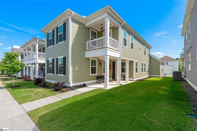 Property image 3 at 10 Lewes Avenue, Simpsonville, SC 29681