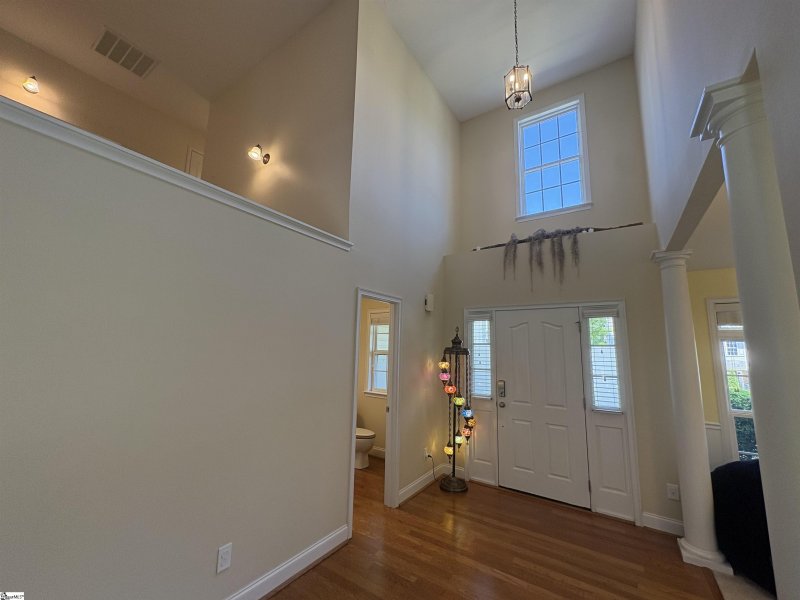 Property image 4 at 204 Silver Run Lane, Greenville, SC 29607