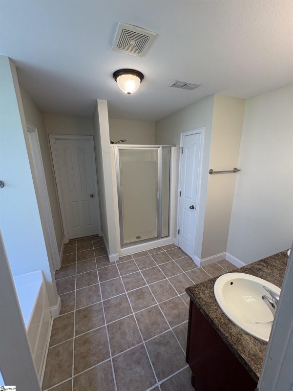 Property image 5 at 204 Silver Run Lane, Greenville, SC 29607