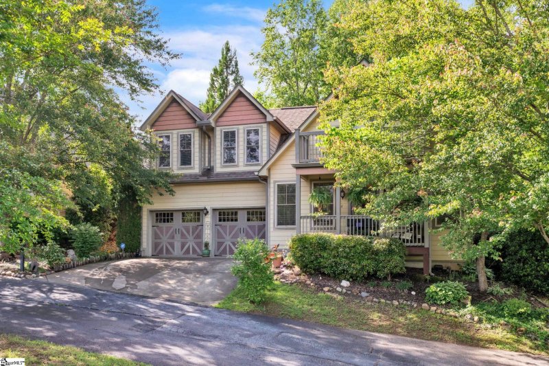 142 Stillcountry Circle