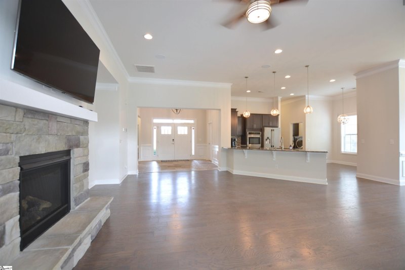 Property image 4 of 267 Santa Ana Way in Rainwater, Duncan, SC 29334