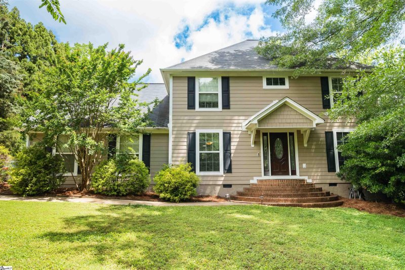 Hawkcreek, Spartanburg Community