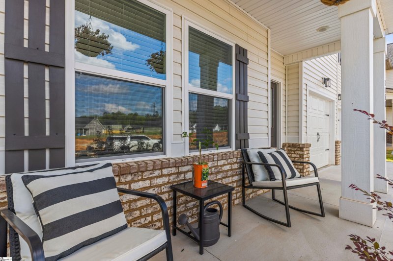 Property image 2 of 3056 Emberly Drive in Ravencrest, Roebuck, SC 29376