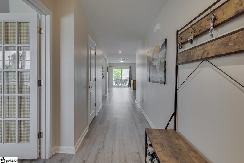 Property image 4 at 501 Whittier Street, Greenville, SC 29605