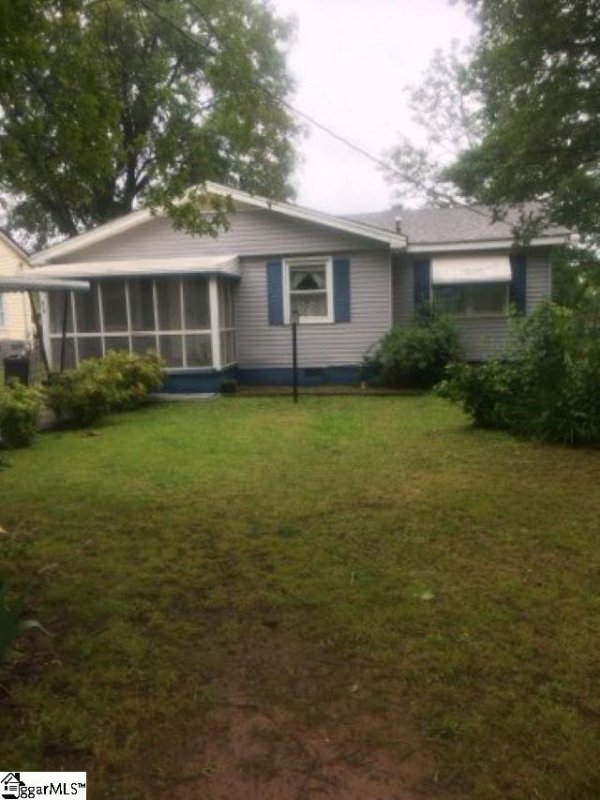 Property image 2 of 413 S Florida Avenue in Highland, Greenville, SC 29611