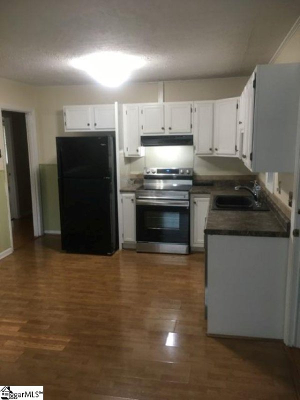 Property image 3 of 413 S Florida Avenue in Highland, Greenville, SC 29611