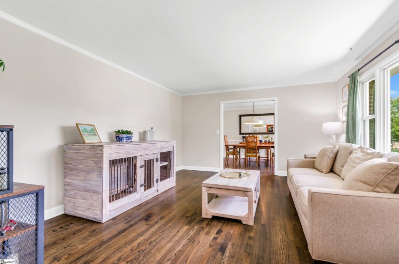 Property image 4 at 101 Kenilworth Court, Greenville, SC 29615