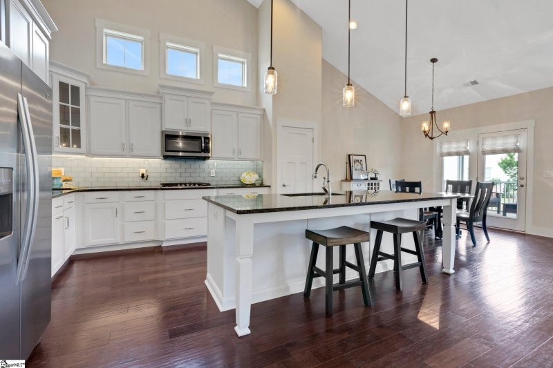 Property image 5 at 552 Palladio Drive, Greenville, SC 29617