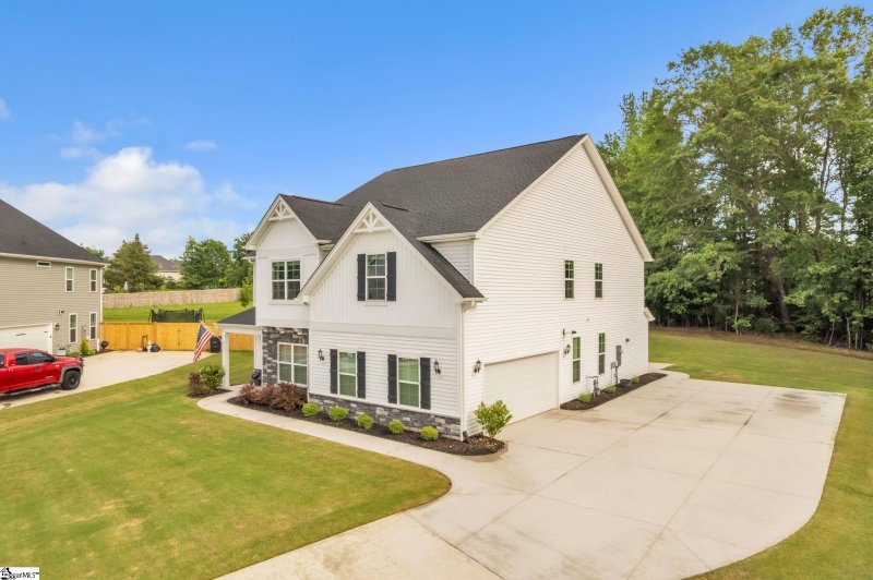 Property image 2 at 153 Coppermine Drive, Easley, SC 29642