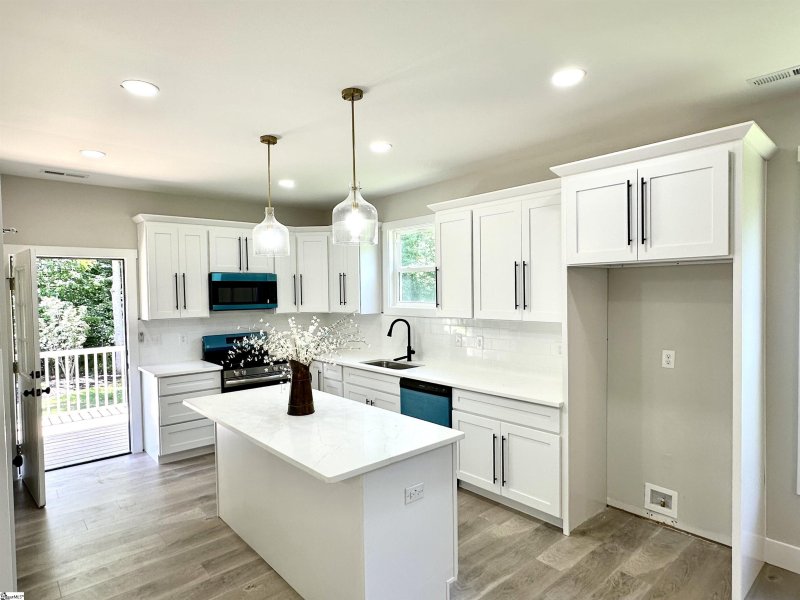 Property image 5 at 206 Page Creek Boulevard, Landrum, SC 29356