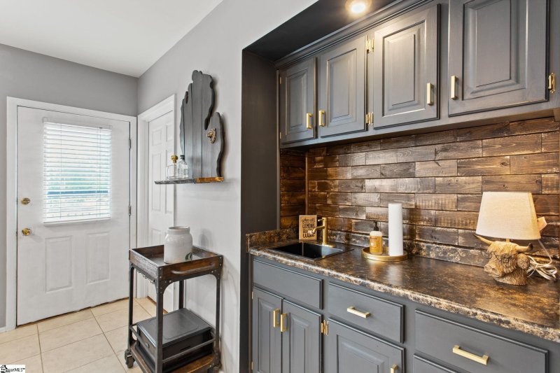 Property image 5 at 7 Bendingwood Circle, Taylors, SC 29687