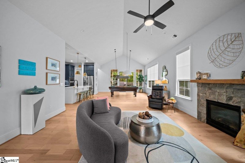 Property image 4 at 140 Winding Rock Road, Simpsonville, SC 29680