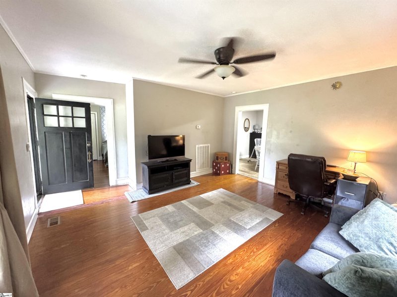 Property image 2 of 100 Garrison Street in Glenwood Mill, Easley, SC 29640