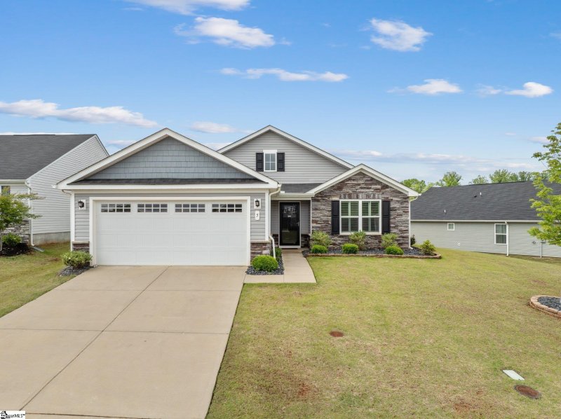 Property image 2 at 5 Timberwild Drive, Greenville, SC 29605