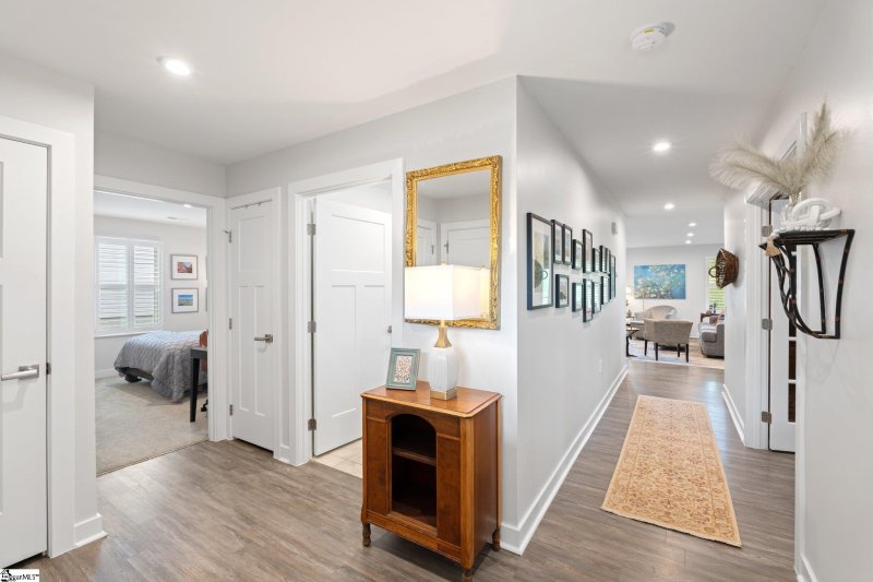 Property image 4 at 5 Timberwild Drive, Greenville, SC 29605