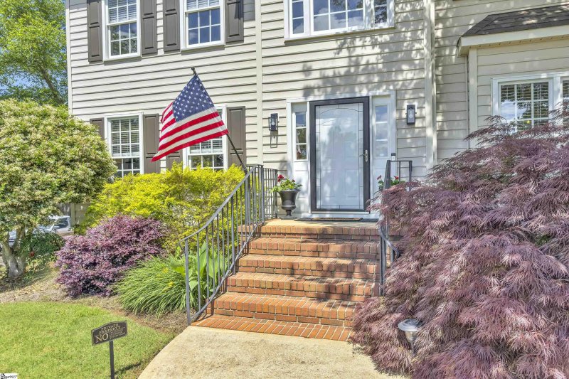 Property image 2 at 6 Duchess Court, Travelers Rest, SC 29690