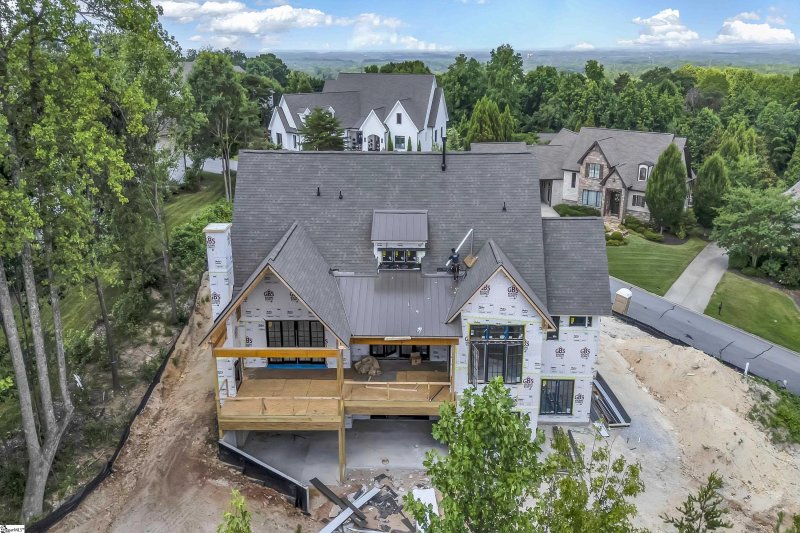 Property image 3 of 14 Monet Drive in Montebello, Greenville, SC 29609