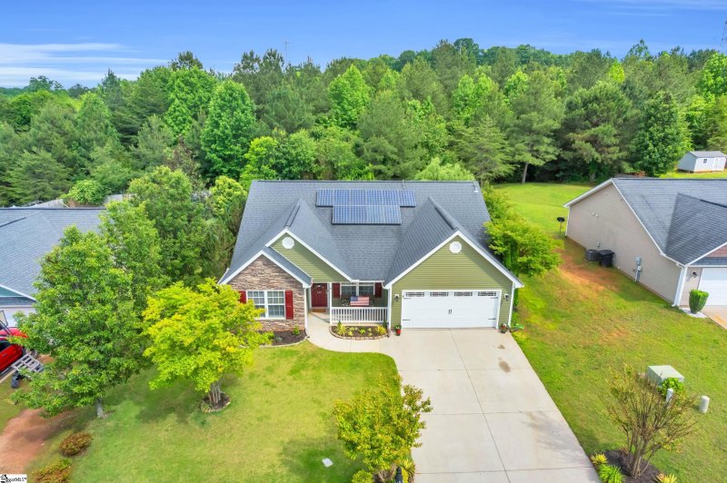 Property image 2 at 239 Walcott Drive, Lyman, SC 29365