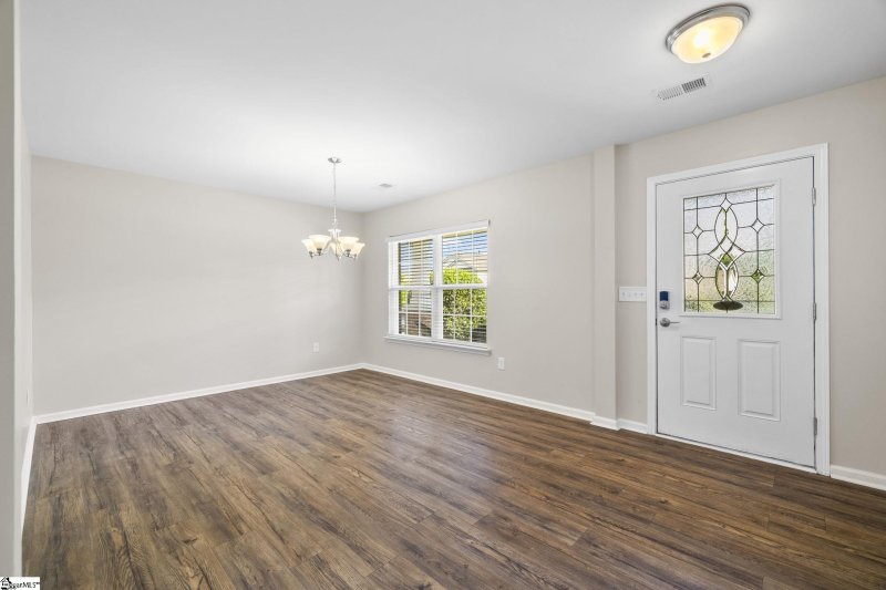 Property image 3 at 325 Victory Lane, Moore, SC 29369