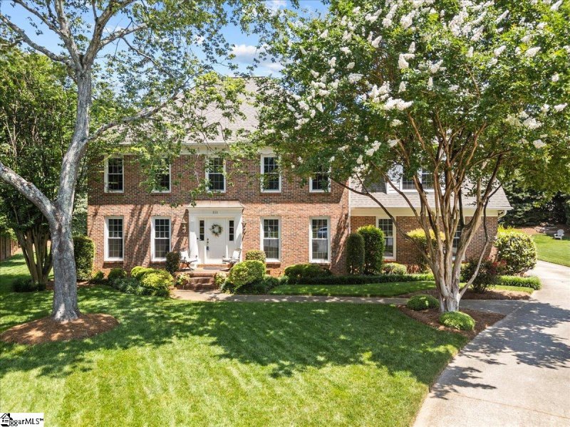 Property image 2 of 111 Farm Valley Court in Sugarmill, Greer, SC 29650