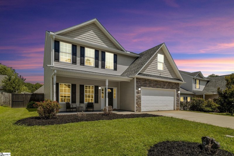 Property image 4 of 3 Milo Court in Creek Bank Commons, Simpsonville, SC 29680