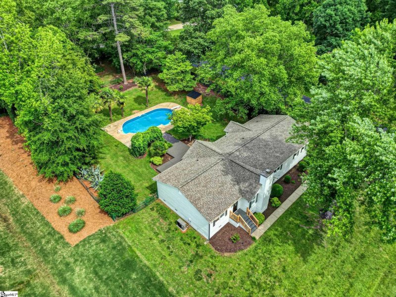 Property image 2 at 167 Lake Bowen Drive, Inman, SC 29349