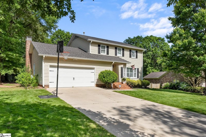 Property image 2 at 202 Rosebud Court, Greer, SC 29650