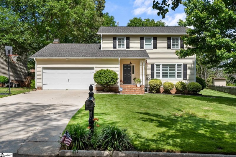 Property image 3 at 202 Rosebud Court, Greer, SC 29650