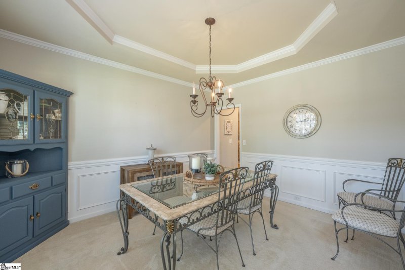 Property image 4 at 8 Woodsmoke Court, Greenville, SC 29607