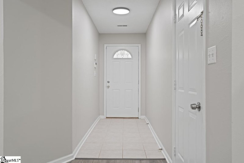 Property image 5 at 338 E Celestial Drive, Greer, SC 29651