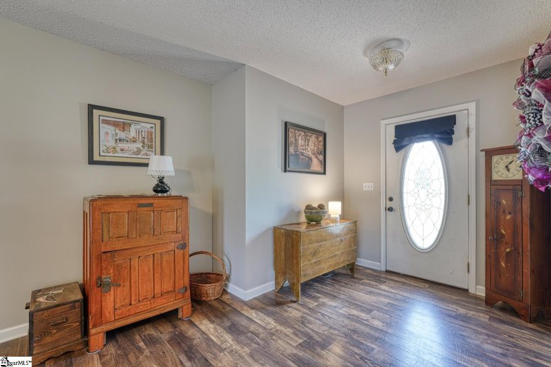 Property image 4 of 103 Cheyenne Ridge Road in Cheyenne Ridge, Campobello, SC 29322