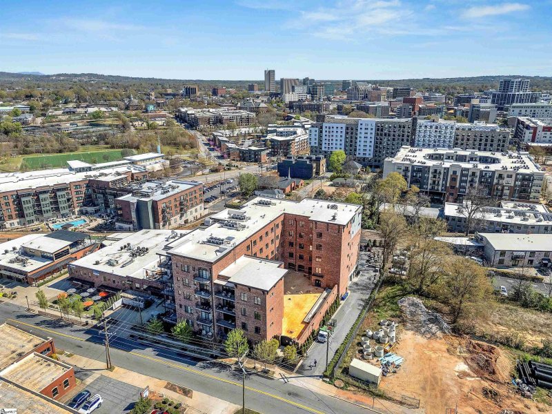 Property image 3 at 110 N Markley Street, Greenville, SC 29601