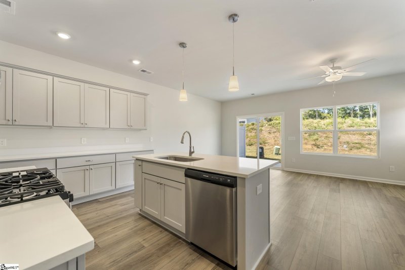 Property image 3 of 41 Nonnington Way in Edwards Station, Taylors, SC 29687