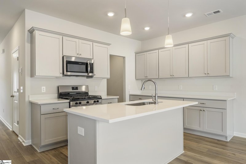 Property image 5 of 41 Nonnington Way in Edwards Station, Taylors, SC 29687