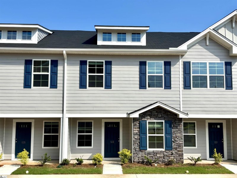 123 Pendleton Place Way