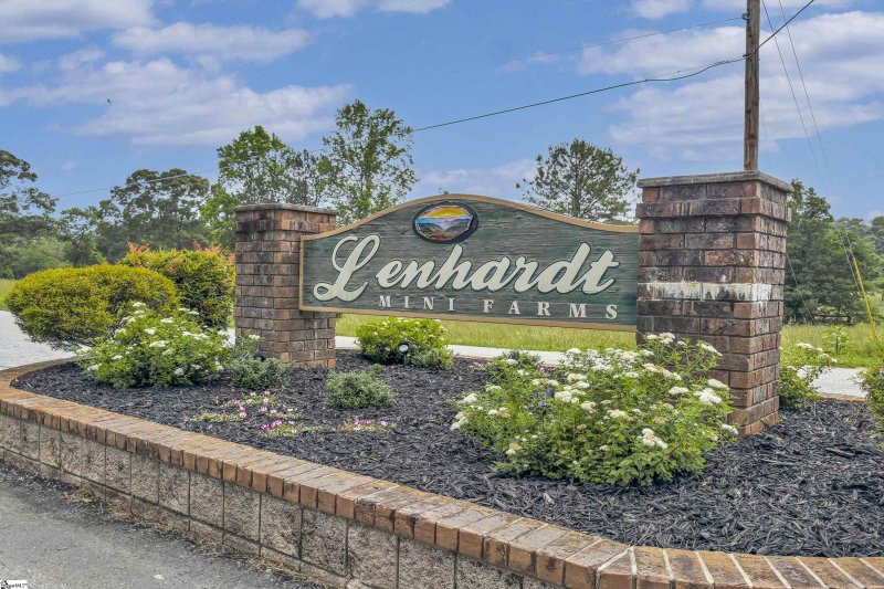 Property image 2 of 101 Dove Hill Court in Lenhardt Mini Farms, Easley, SC 29640
