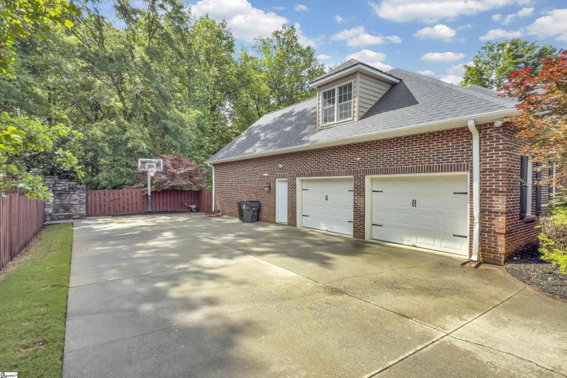 Property image 3 at 120 Red Maple Circle, Easley, SC 29642