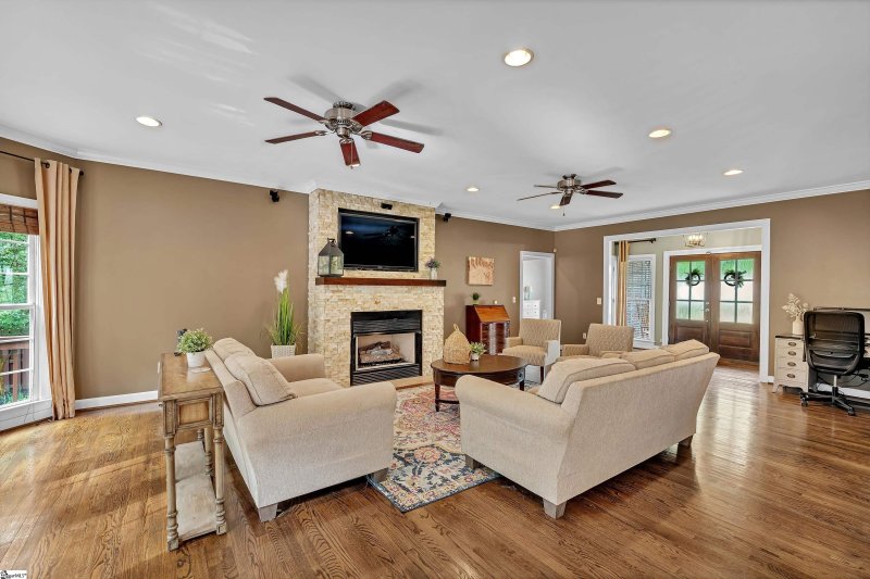 Property image 5 at 120 Red Maple Circle, Easley, SC 29642