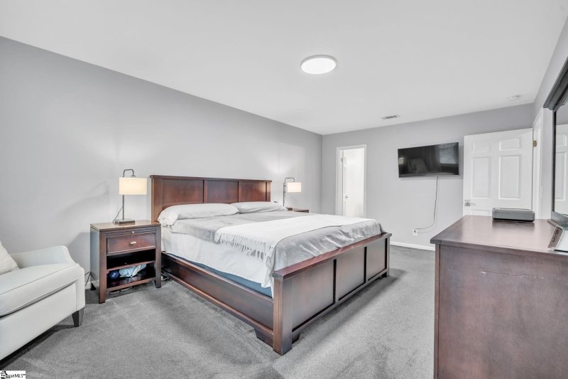 Property image 5 at 204 Gilder Creek Drive, Greenville, SC 29607