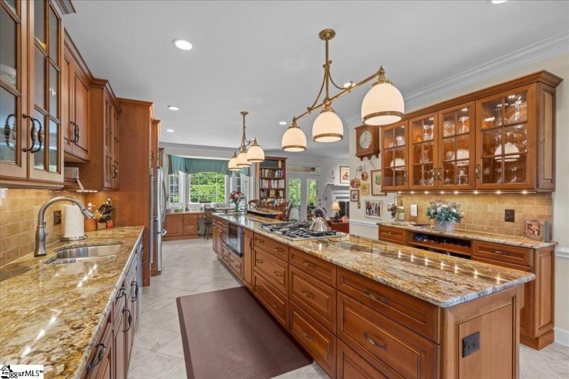 Property image 5 at 120 Cliffwood Lane, Greer, SC 29650