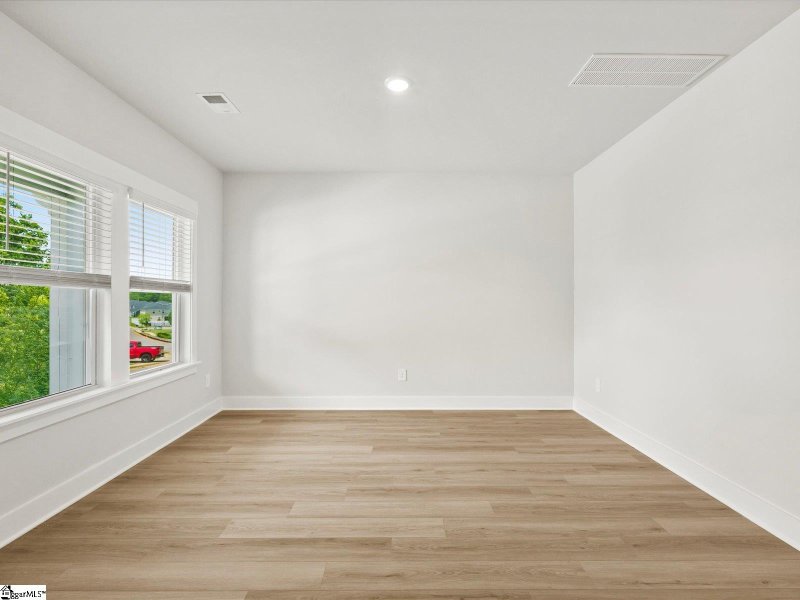 Property image 3 of 771 Burghley Circle in Chestnut Grove, Greer, SC 29651